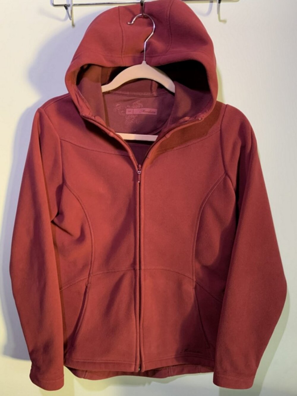 Mondetta Zip-Up Hoodie size SMALL